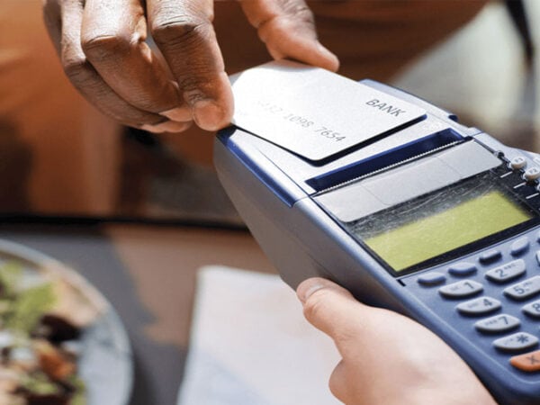 6 Tips On How To Save Your Restaurant On Credit Card Fees | DBS Point of Sale System